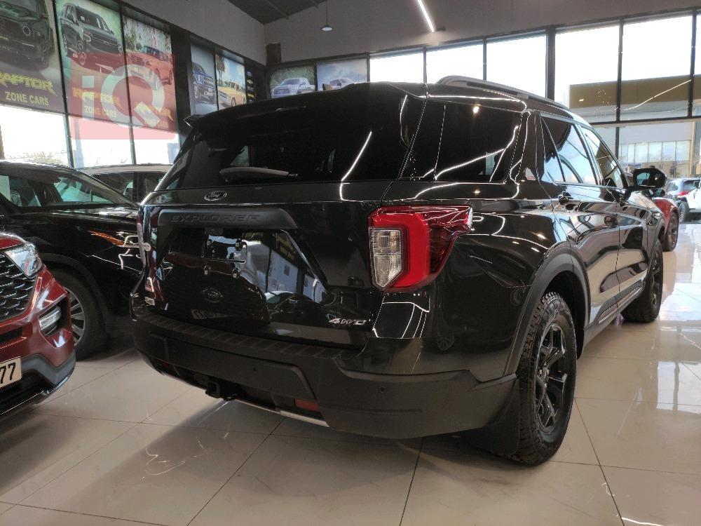Ford Explorer